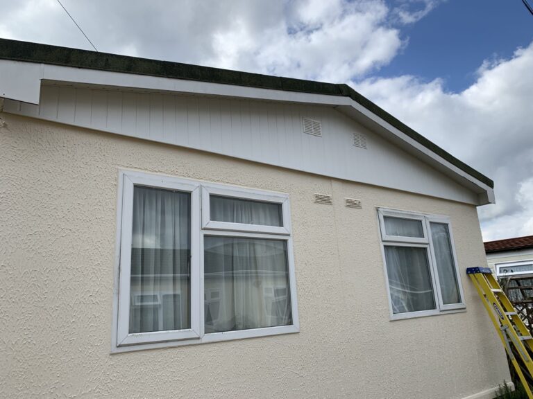 FACIAS, SOFFITS, GUTTERING