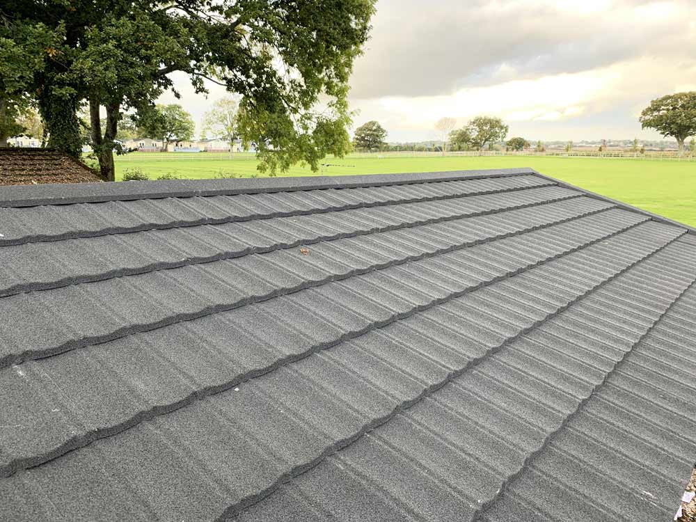 Roofing & Repairs Supremacy Park Home Renovations section-roofing1