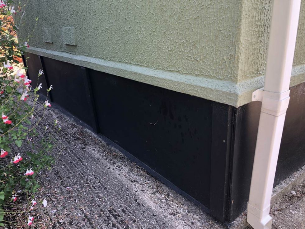 UPVC Skirting & Roof Lines Supremacy Park Home Renovations section-skirting5-980x735